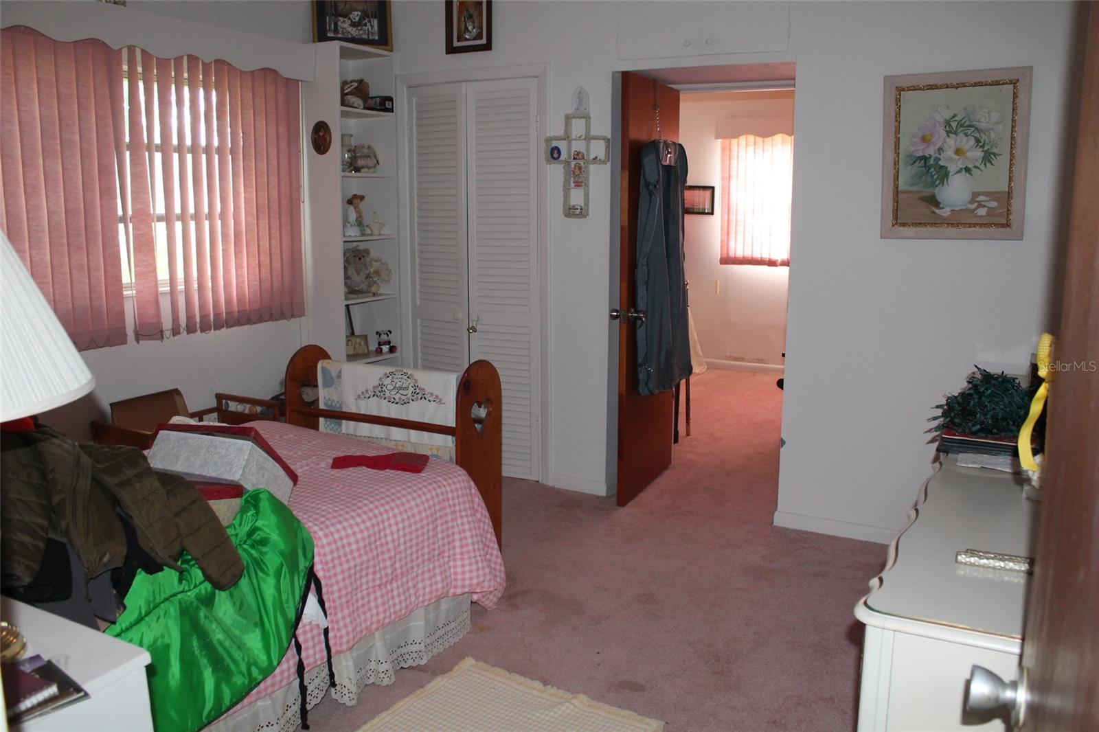 320 W BULLARD AVE, LAKE WALES, FL, 33853