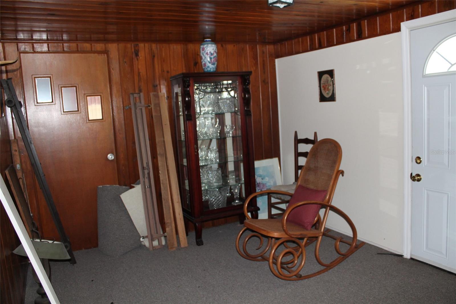 320 W BULLARD AVE, LAKE WALES, FL, 33853
