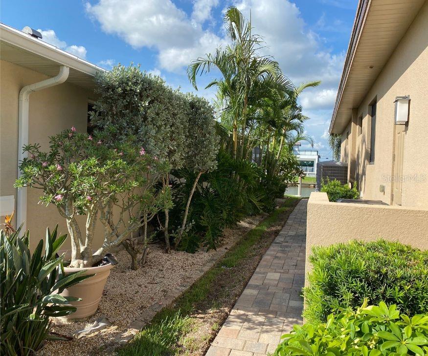 132 PECKHAM ST SE, PORT CHARLOTTE, FL, 33952