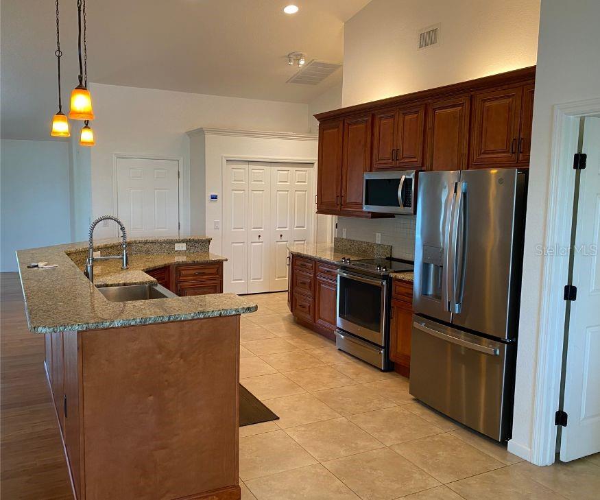 132 PECKHAM ST SE, PORT CHARLOTTE, FL, 33952