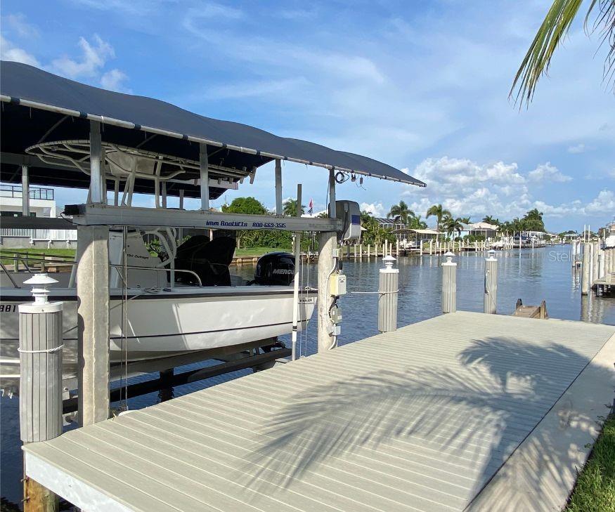 132 PECKHAM ST SE, PORT CHARLOTTE, FL, 33952