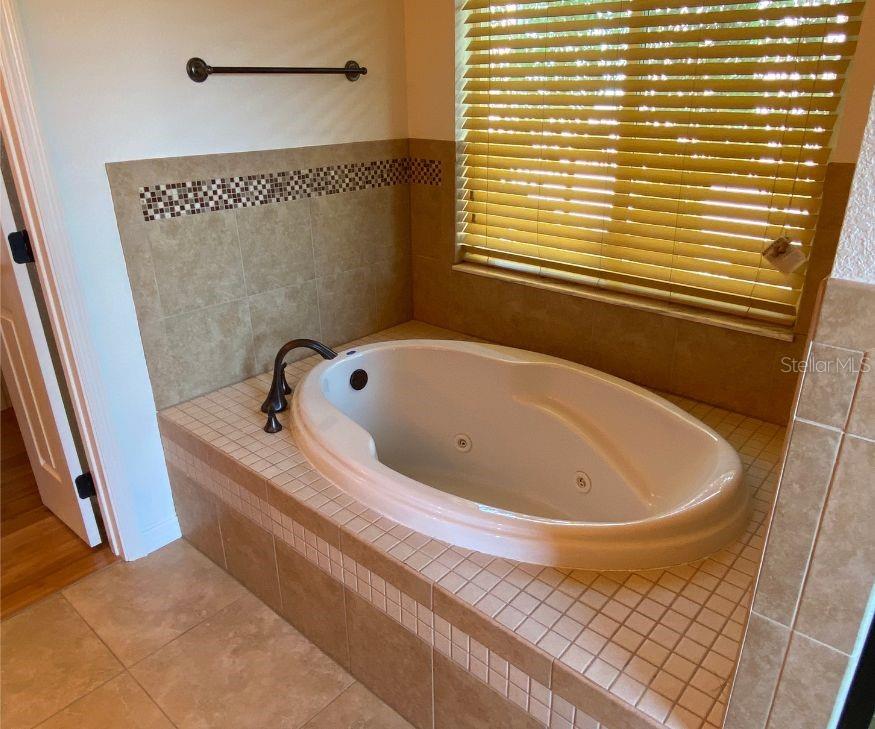 132 PECKHAM ST SE, PORT CHARLOTTE, FL, 33952