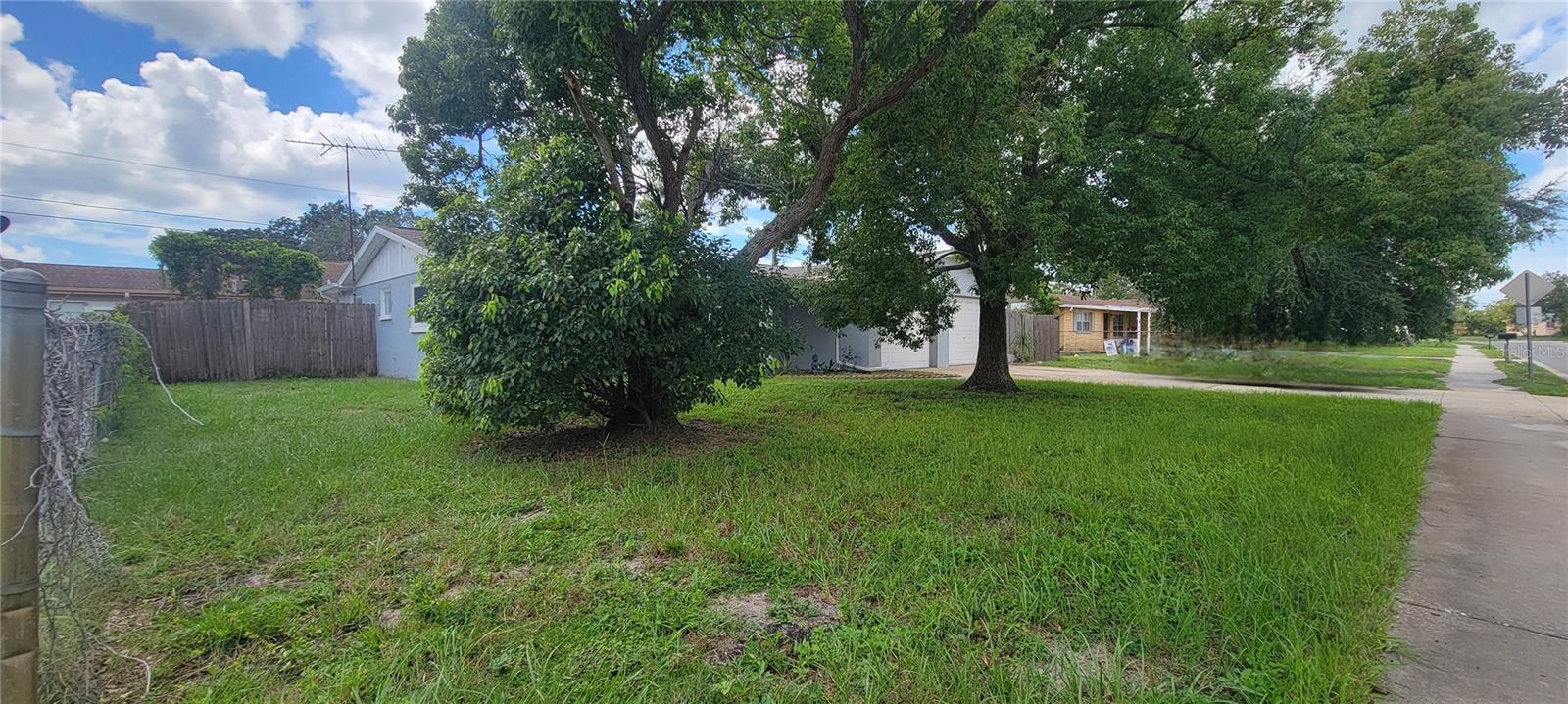 3814 HOLIDAY LAKE DR, HOLIDAY, FL, 34691