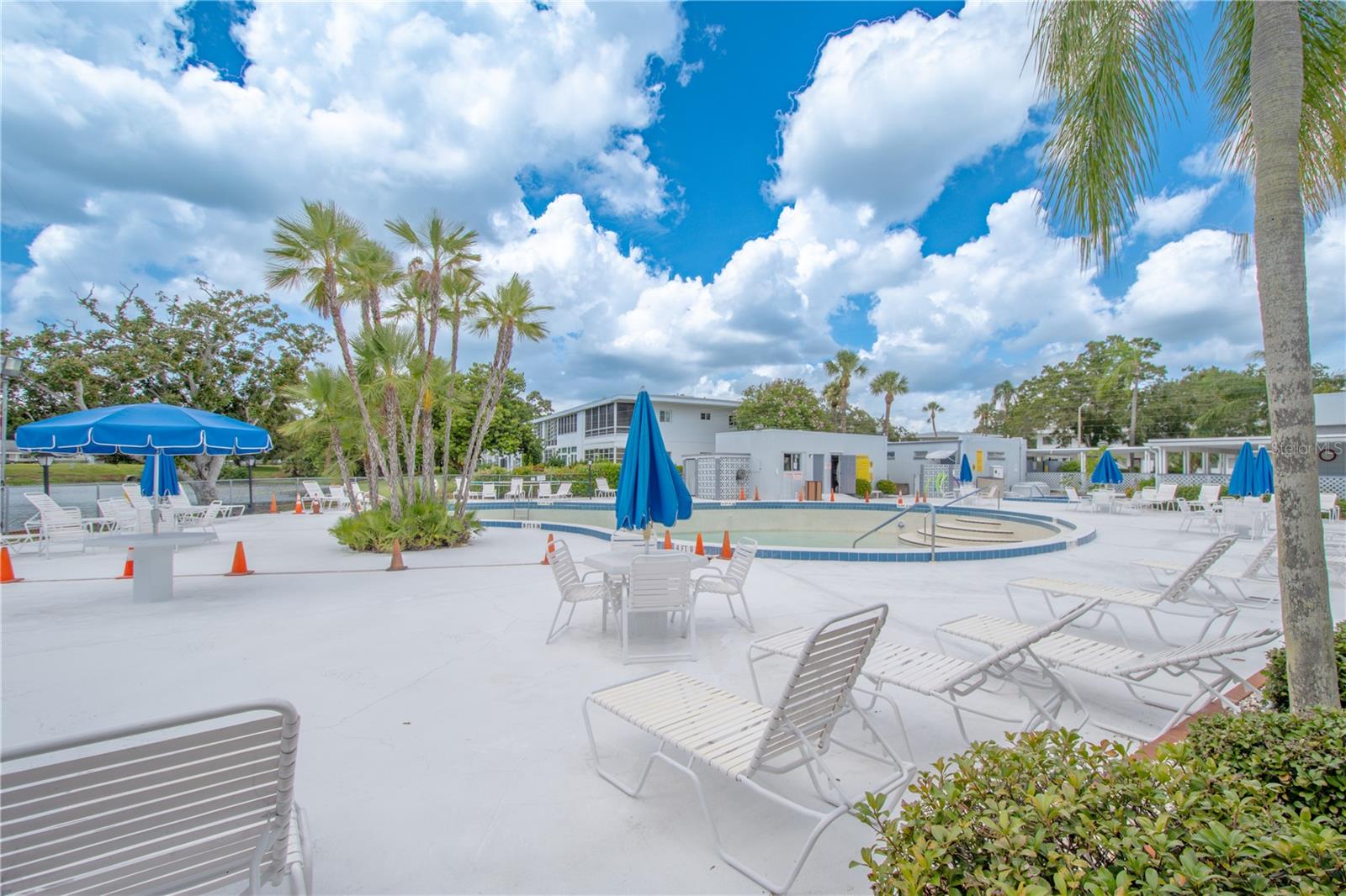 8320 112TH ST #104, SEMINOLE, FL, 33772