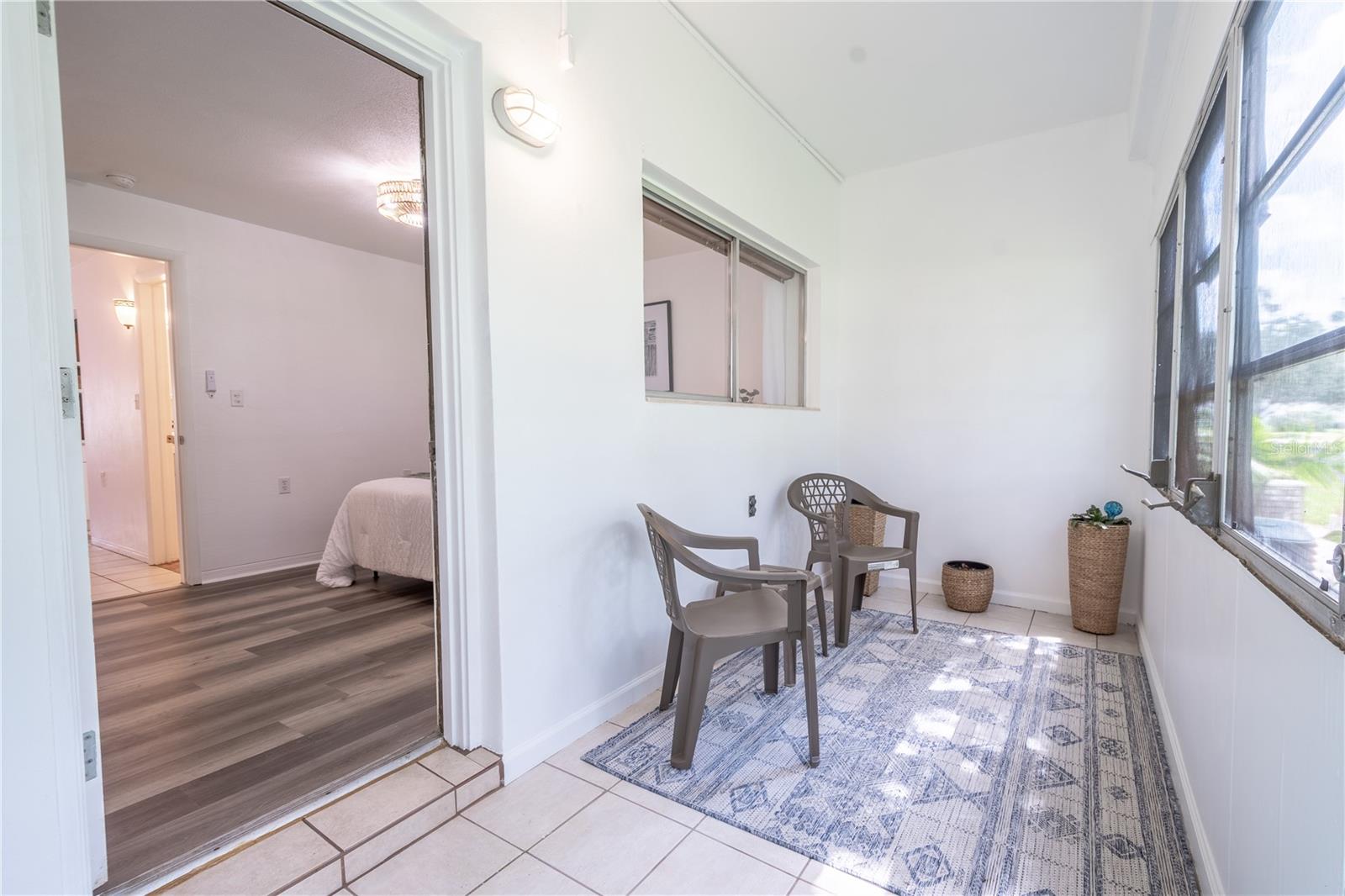 8320 112TH ST #104, SEMINOLE, FL, 33772