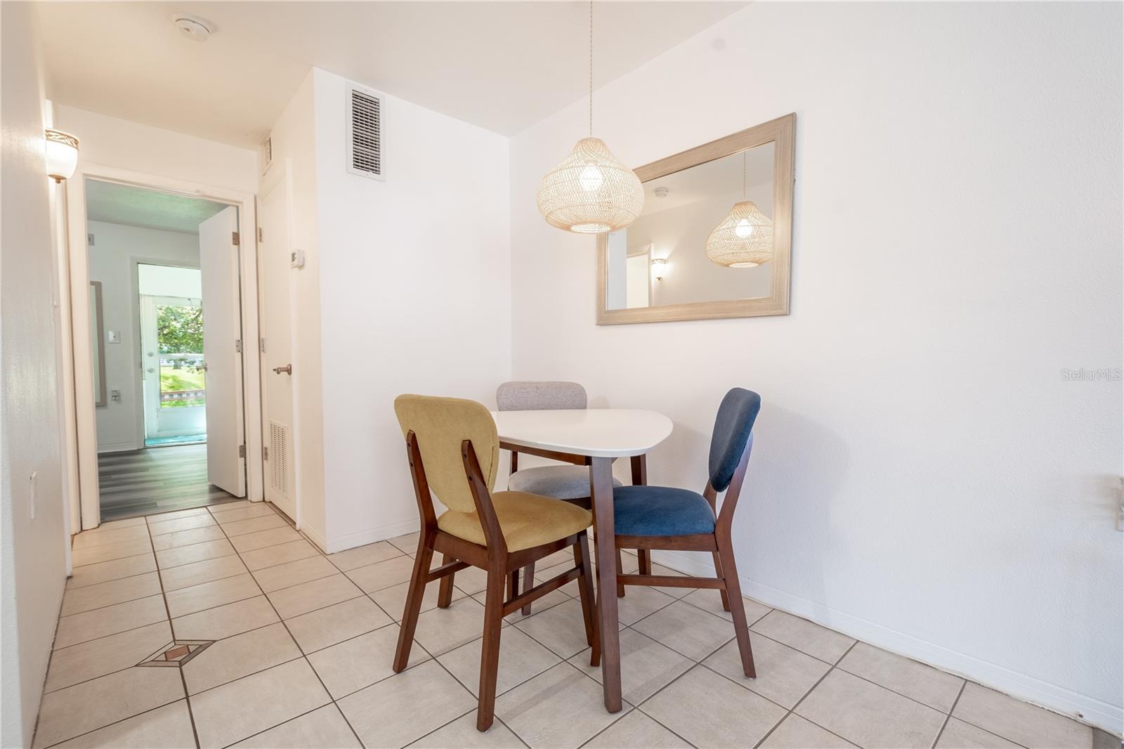 8320 112TH ST #104, SEMINOLE, FL, 33772