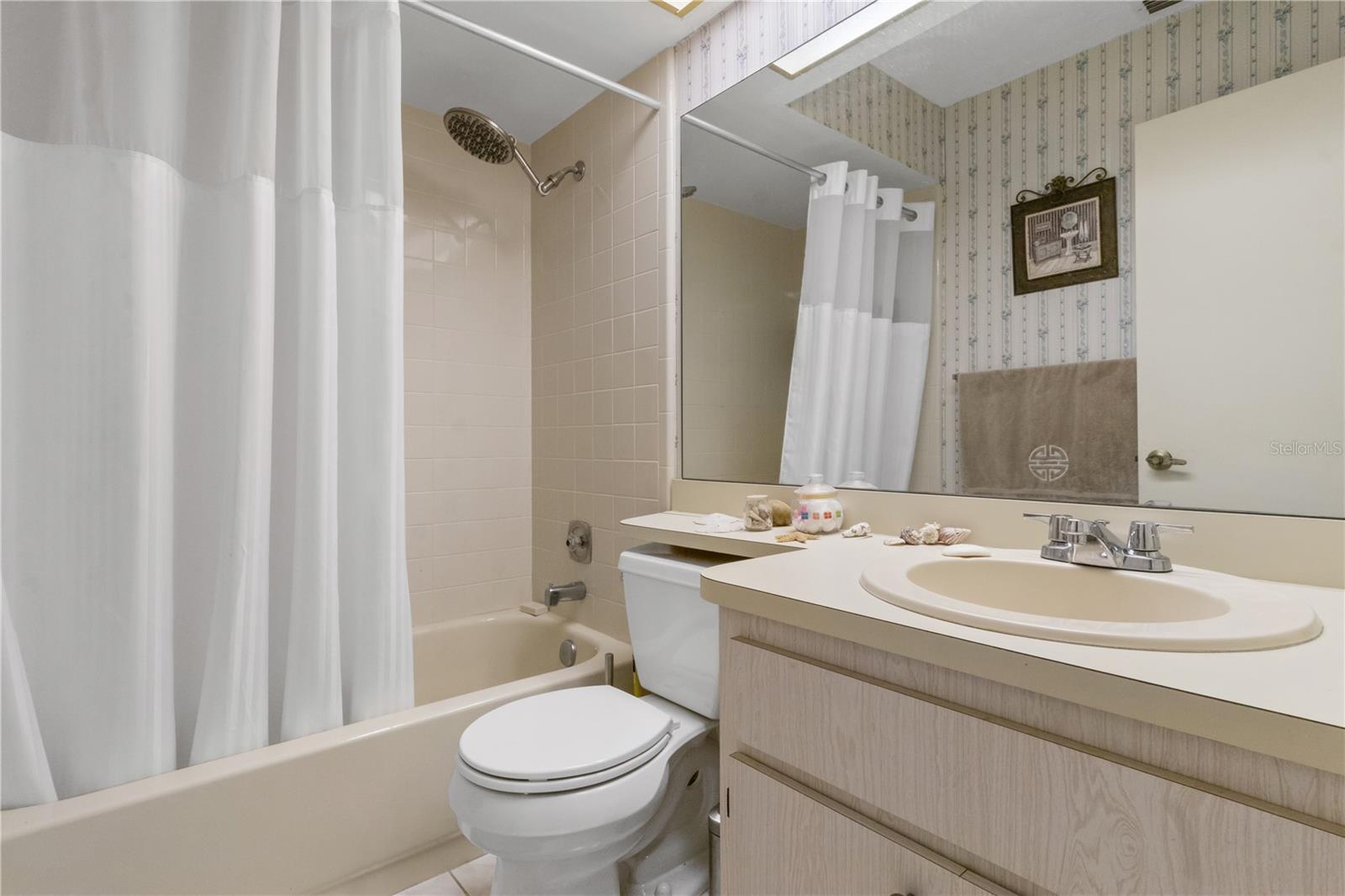 11241 DOLLAR LAKE DR #4, PORT RICHEY, FL, 34668
