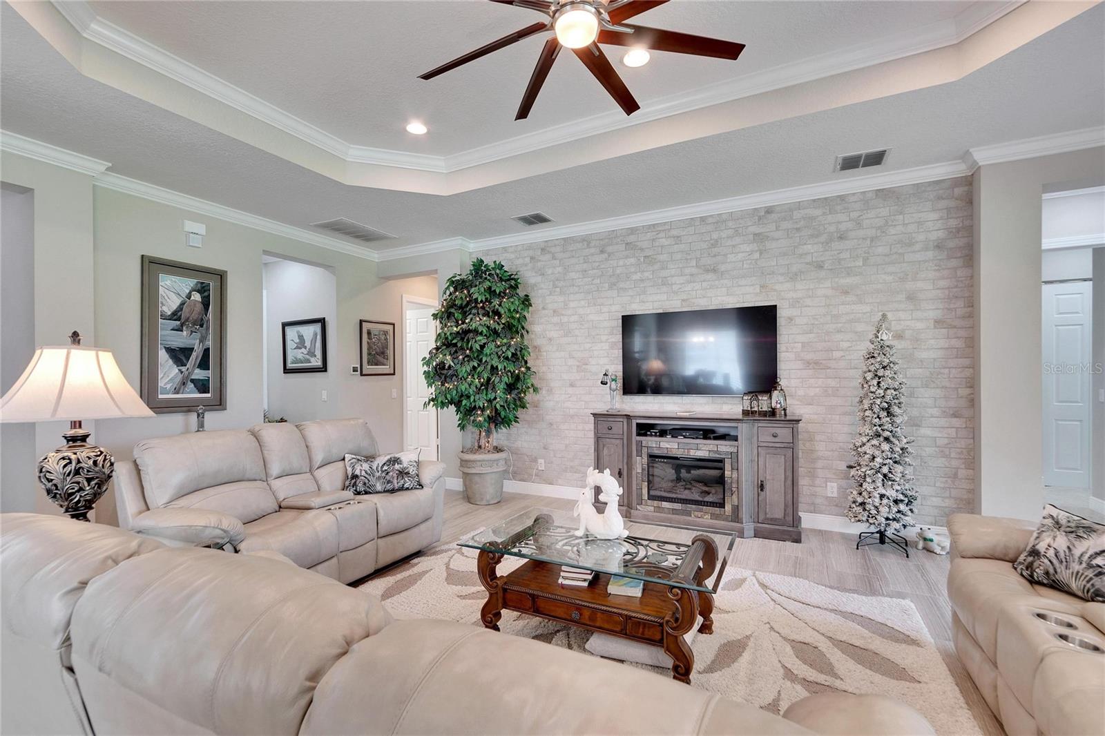 16005 CAPE CORAL DR, WIMAUMA, FL, 33598