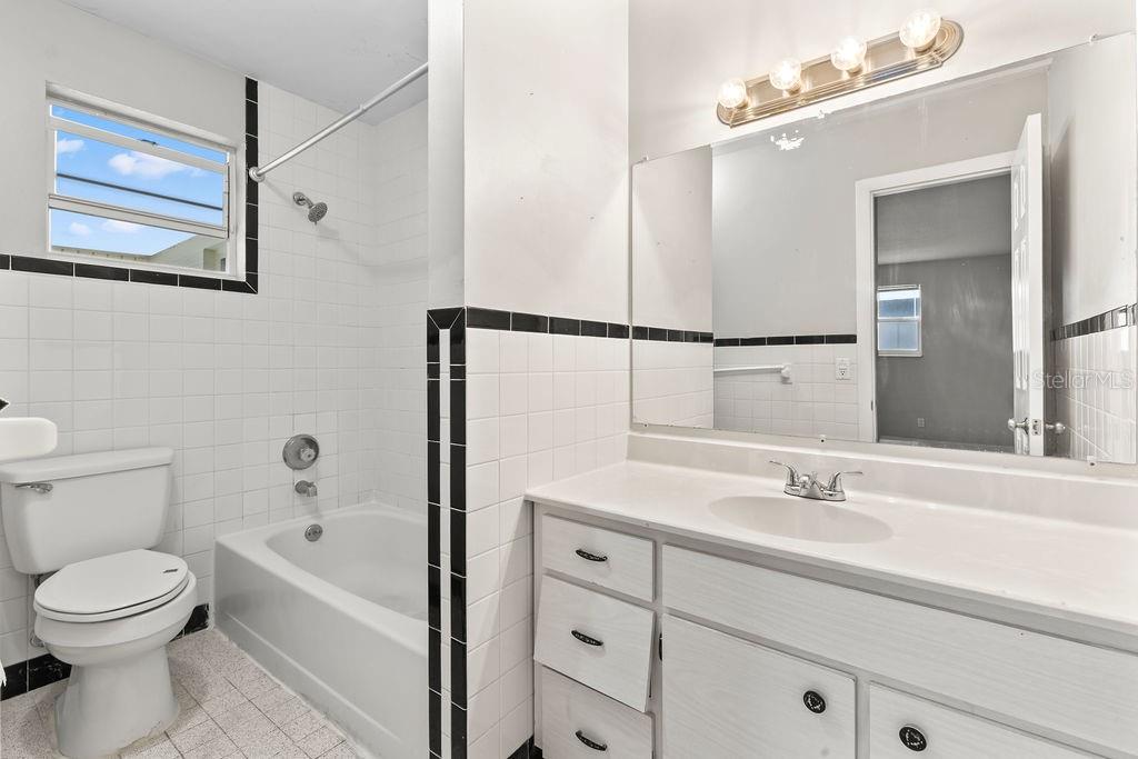 22 MORNING STAR AVE, ORMOND BEACH, FL, 32176