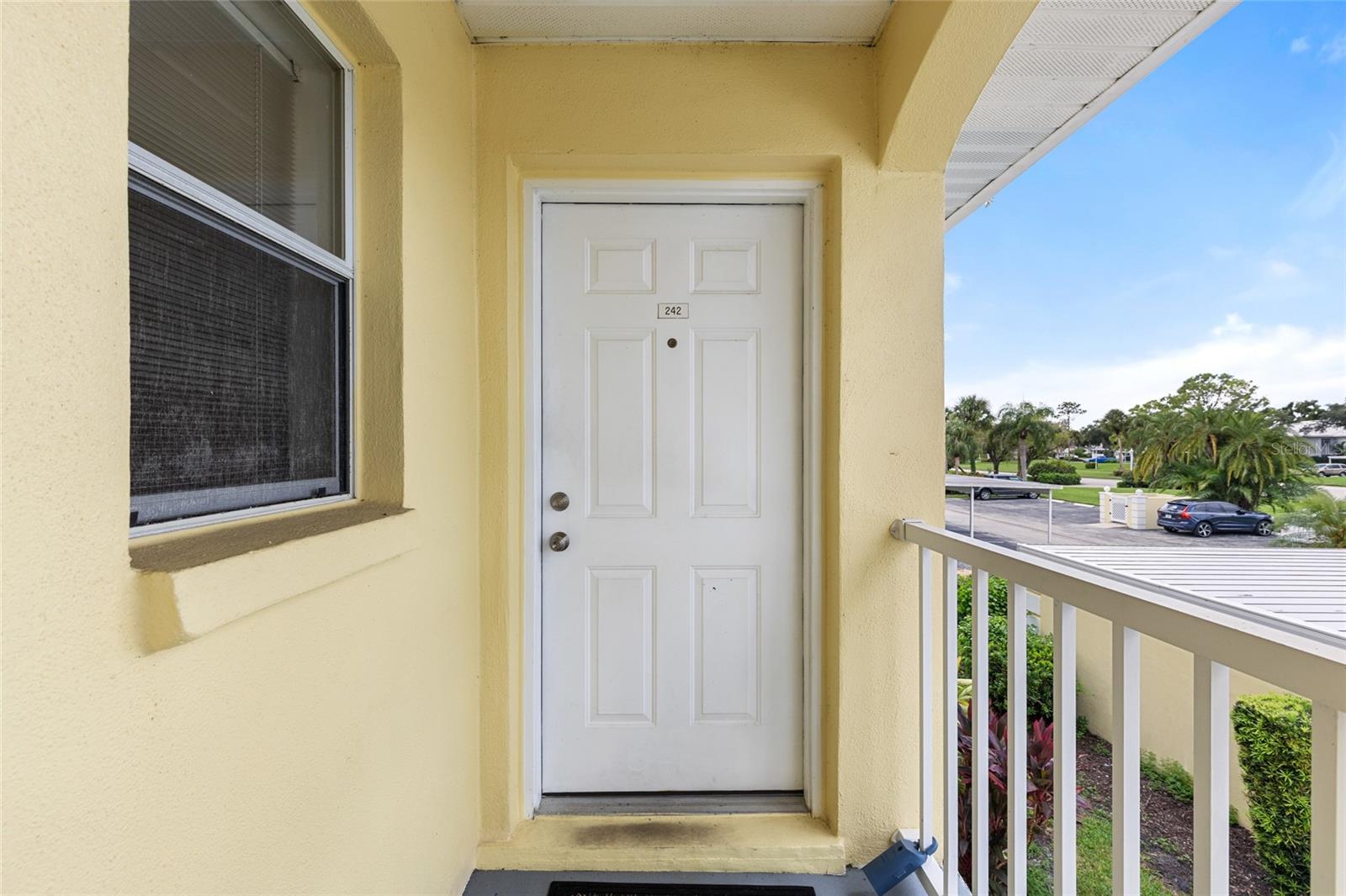 410 CERROMAR CIR S #242, VENICE, FL, 34293