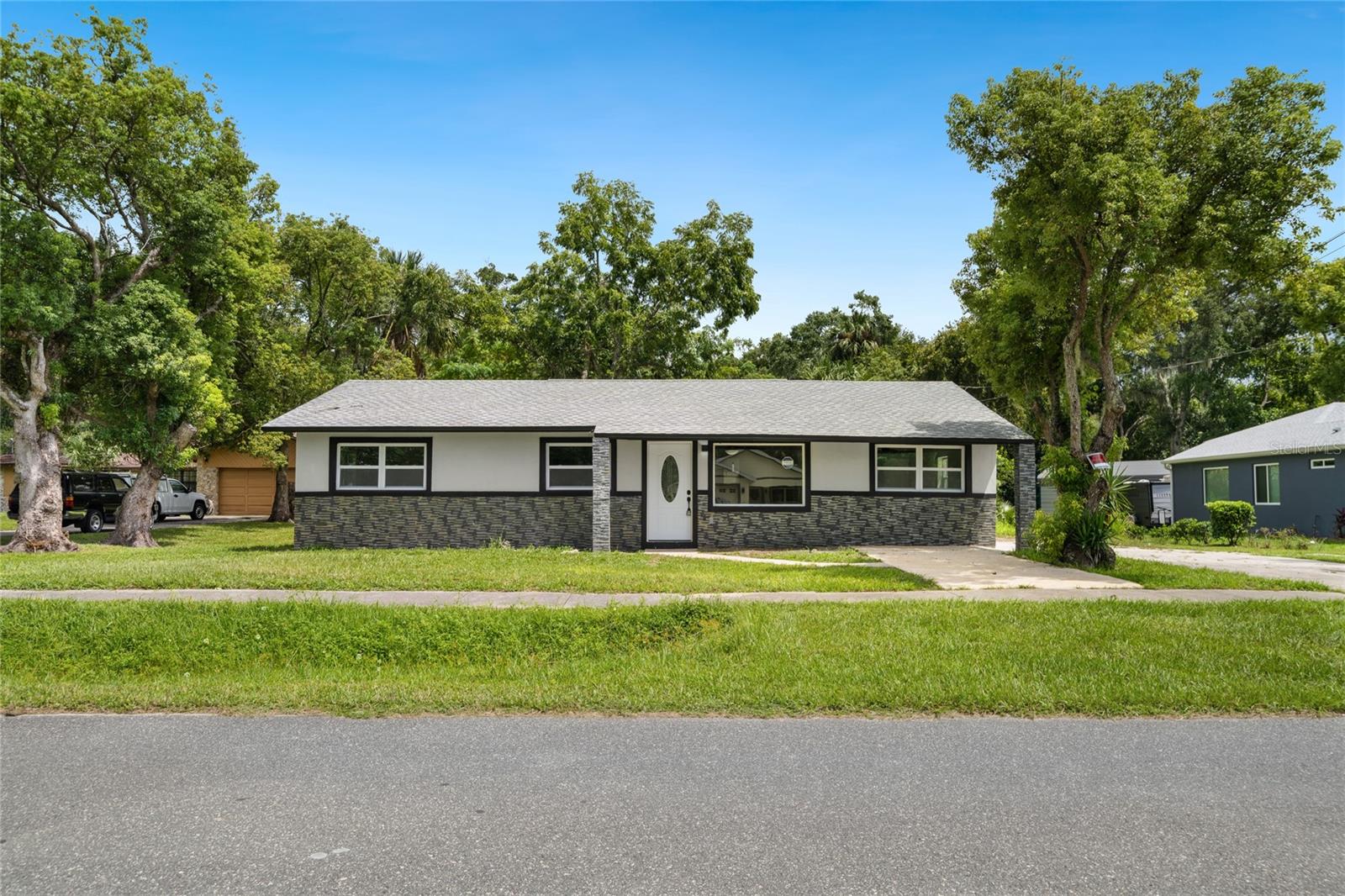 1313 DIXIE WAY, SANFORD, FL, 32771