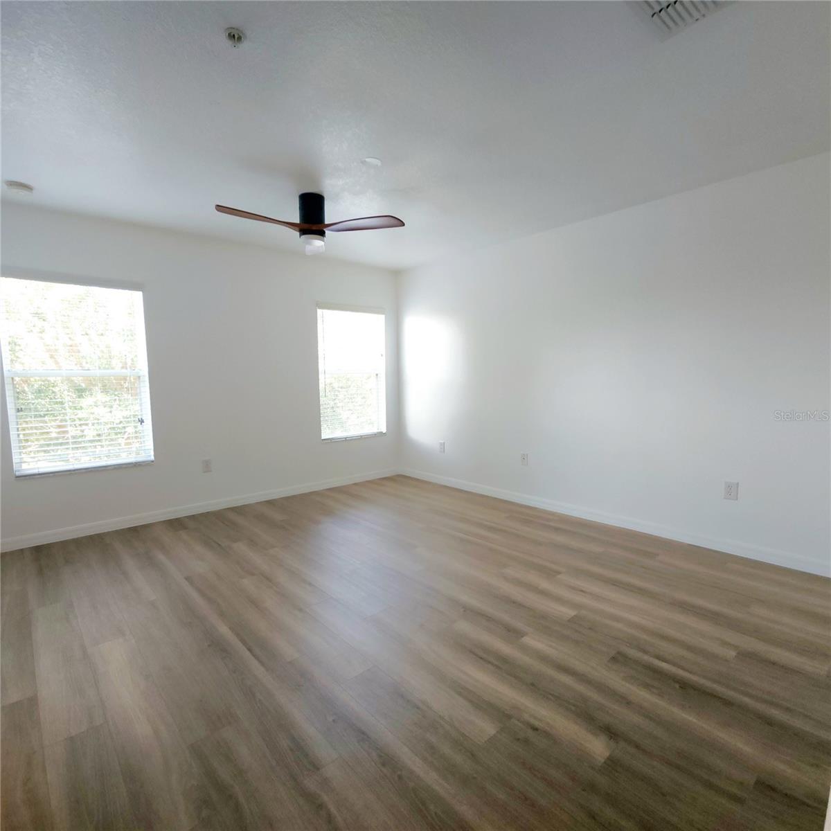 1053 PRIORY CIR, WINTER GARDEN, FL, 34787
