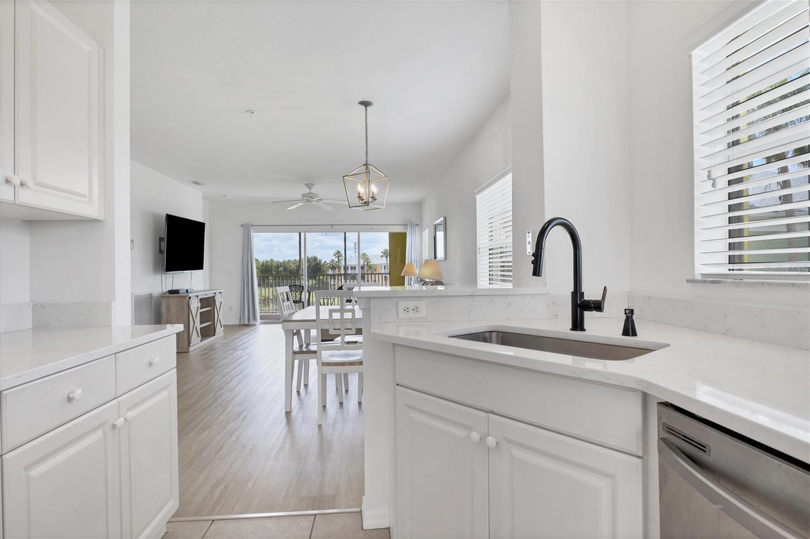 2140 HERON LAKE DR #308, PUNTA GORDA, FL, 33983
