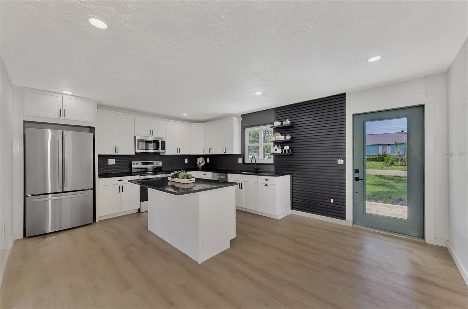 1757 MOVA ST, SARASOTA, FL, 34231