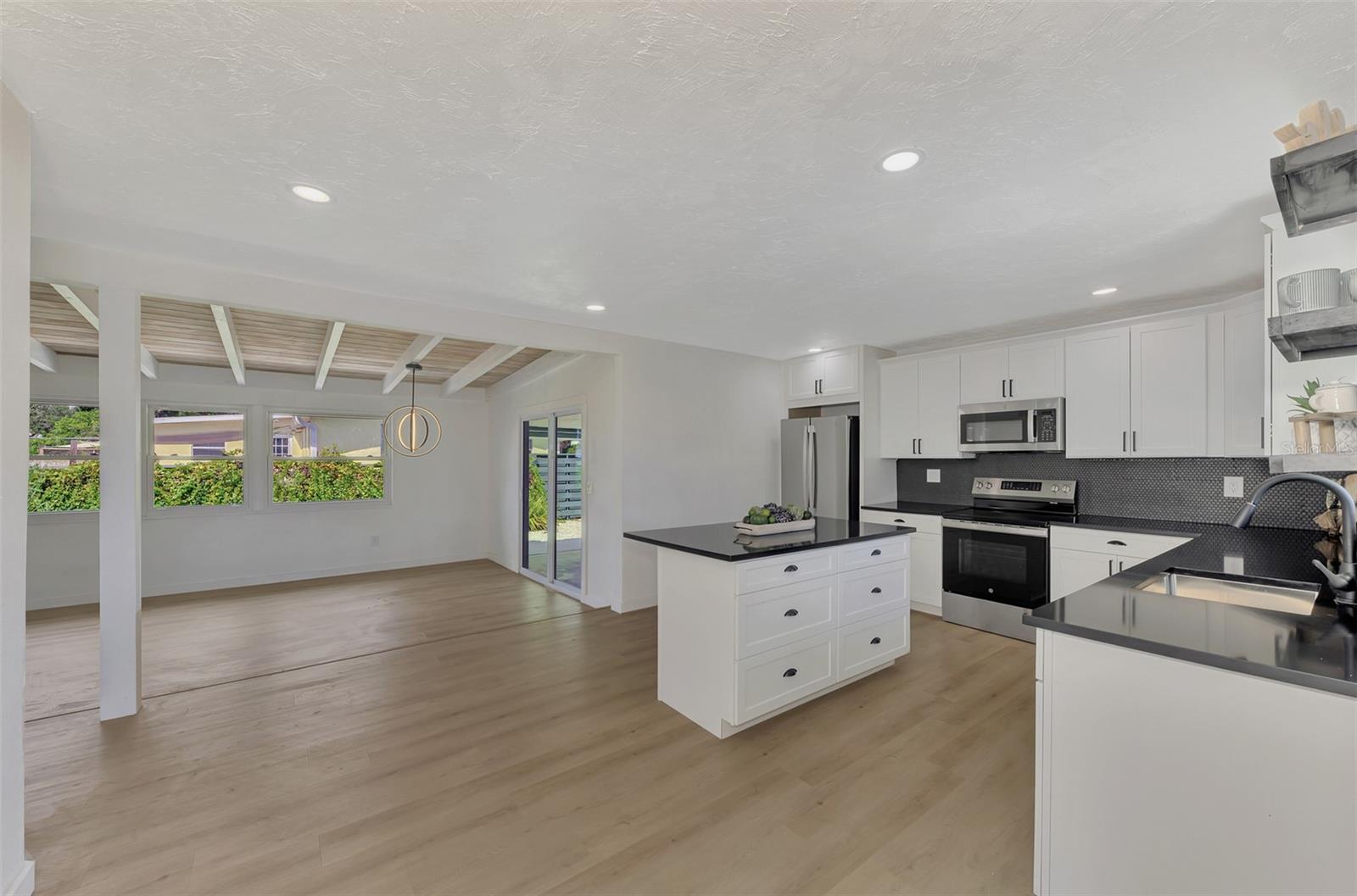 1757 MOVA ST, SARASOTA, FL, 34231