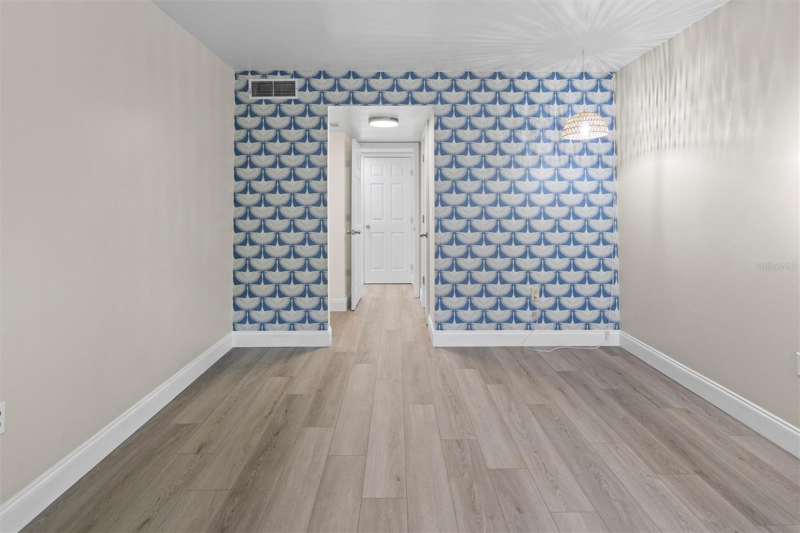 10800 US HIGHWAY 19 N #112, PINELLAS PARK, FL, 33782