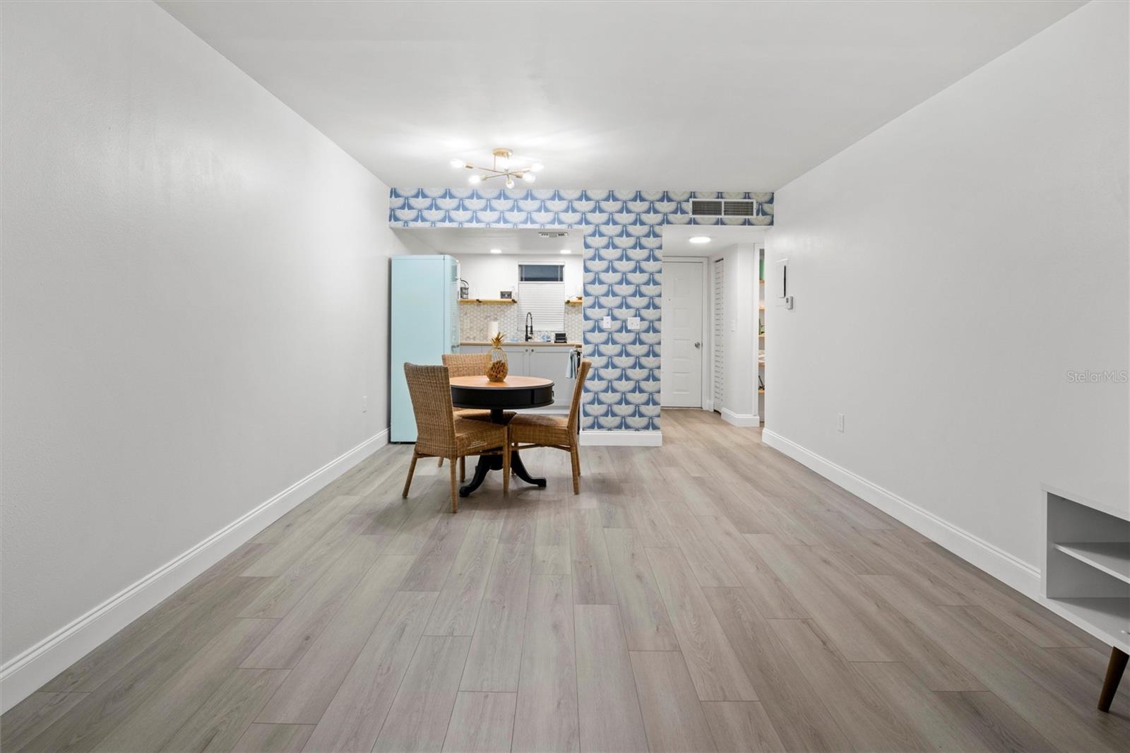 10800 US HIGHWAY 19 N #112, PINELLAS PARK, FL, 33782