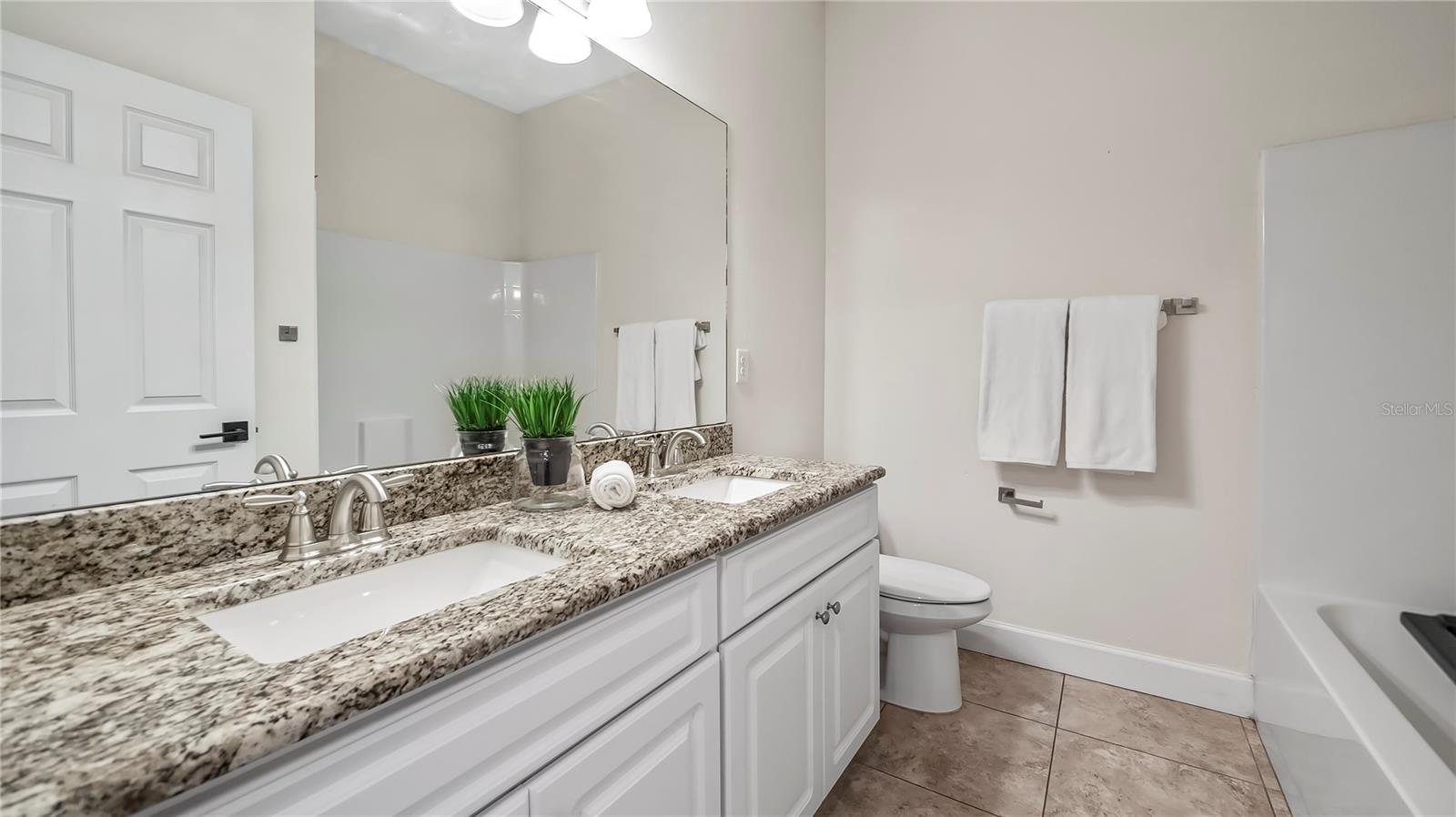 221 BELLA WAY, GROVELAND, FL, 34736