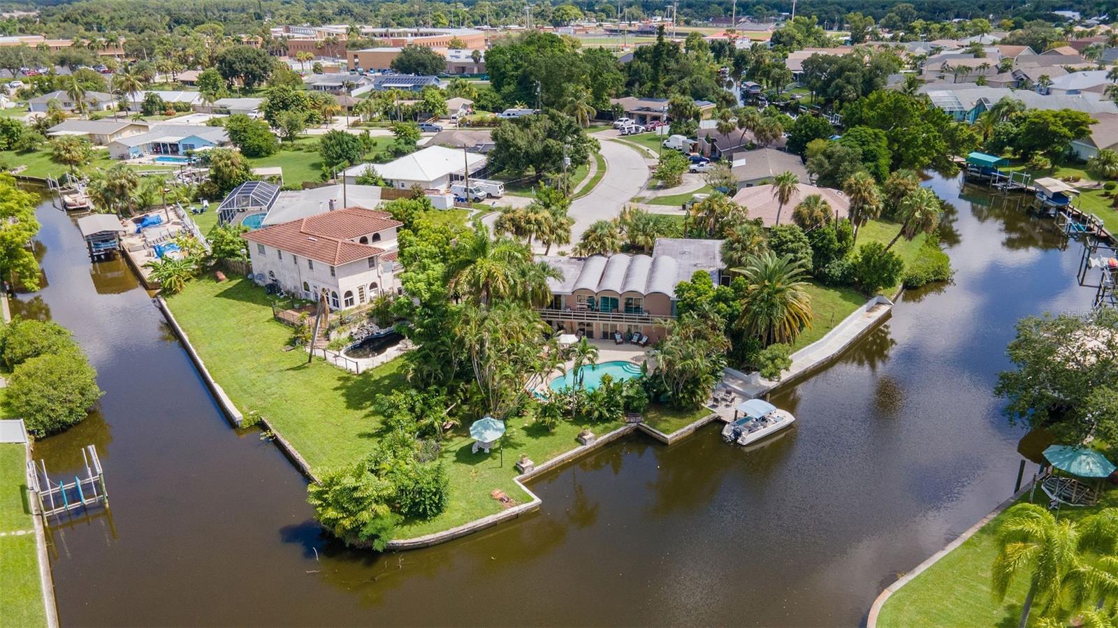782 HYDRANGEA DR, NORTH FORT MYERS, FL, 33903