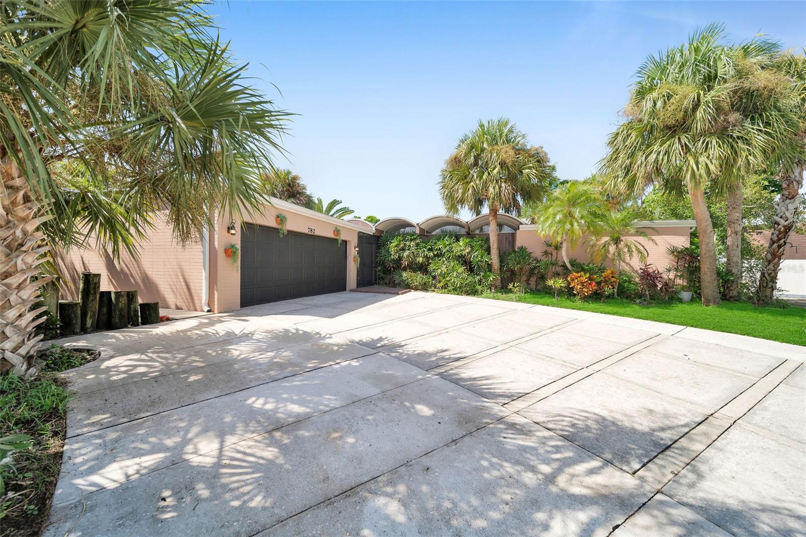 782 HYDRANGEA DR, NORTH FORT MYERS, FL, 33903