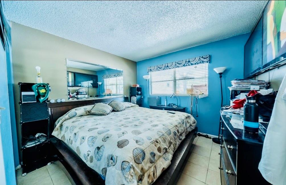 5050 74TH ST N #1, ST PETERSBURG, FL, 33709