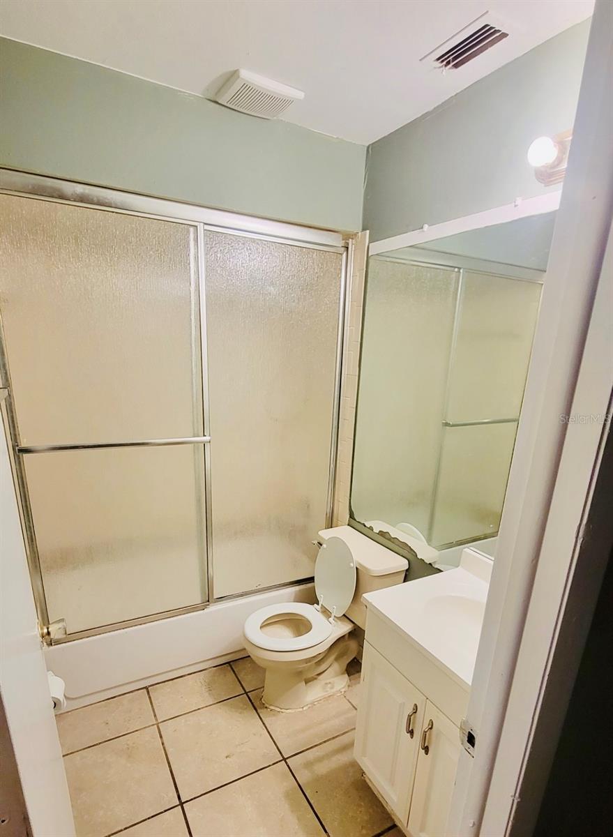 5050 74TH ST N #1, ST PETERSBURG, FL, 33709