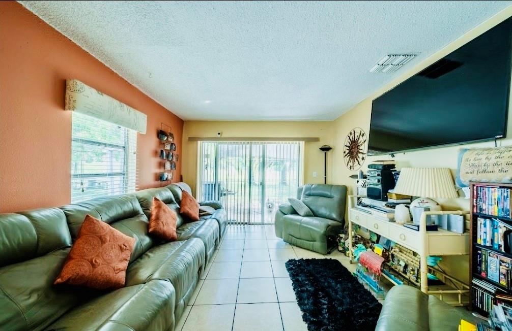 5050 74TH ST N #1, ST PETERSBURG, FL, 33709