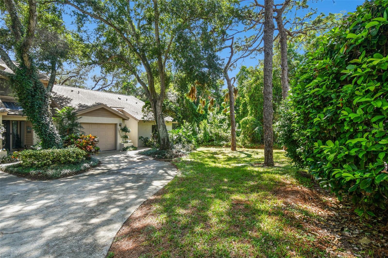 1900 WHISPERING WAY, TARPON SPRINGS, FL, 34689