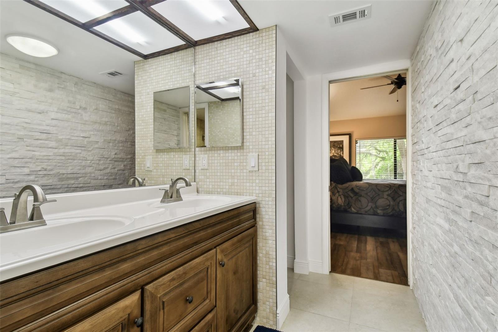 1900 WHISPERING WAY, TARPON SPRINGS, FL, 34689