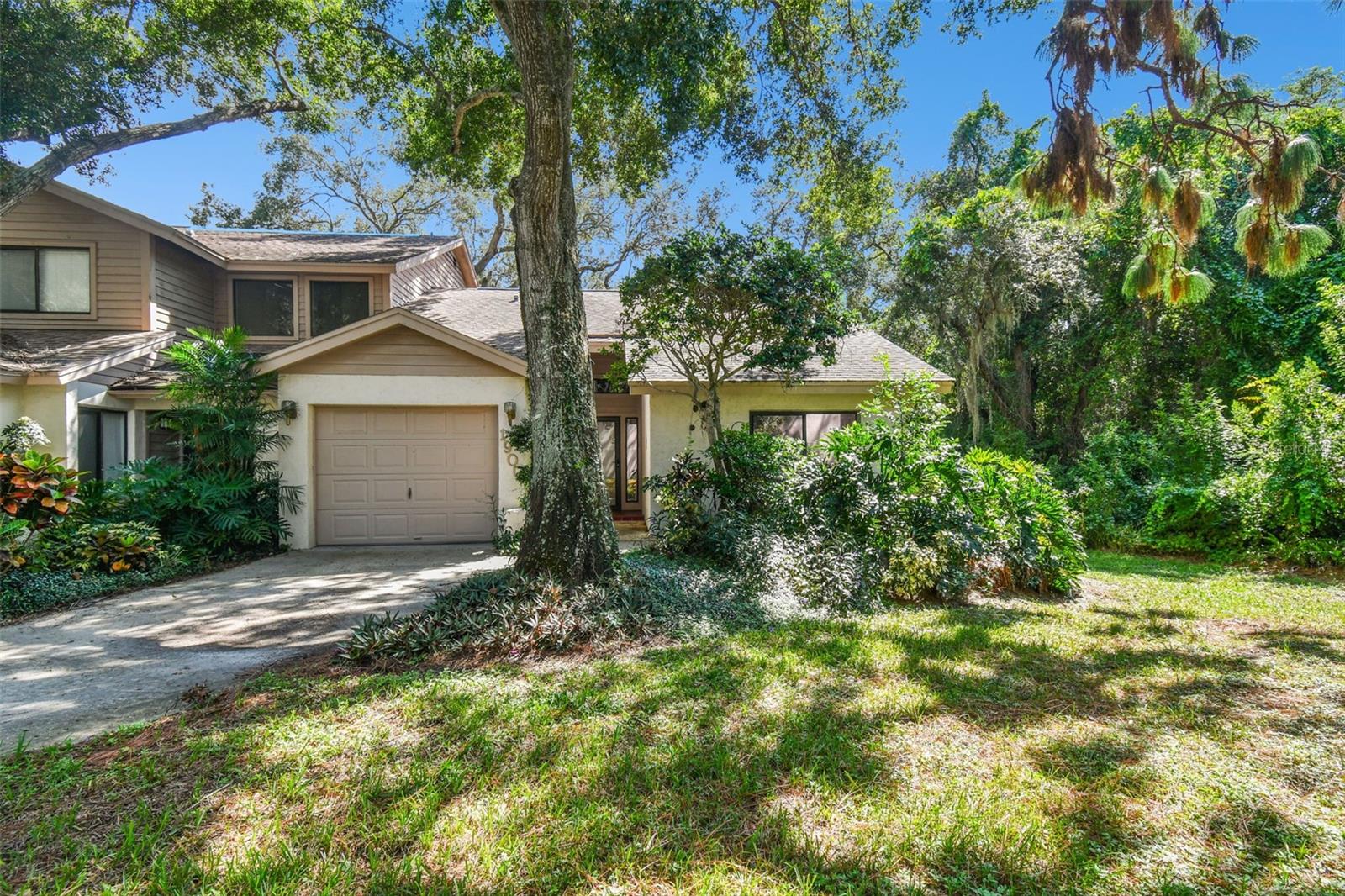 1900 WHISPERING WAY, TARPON SPRINGS, FL, 34689