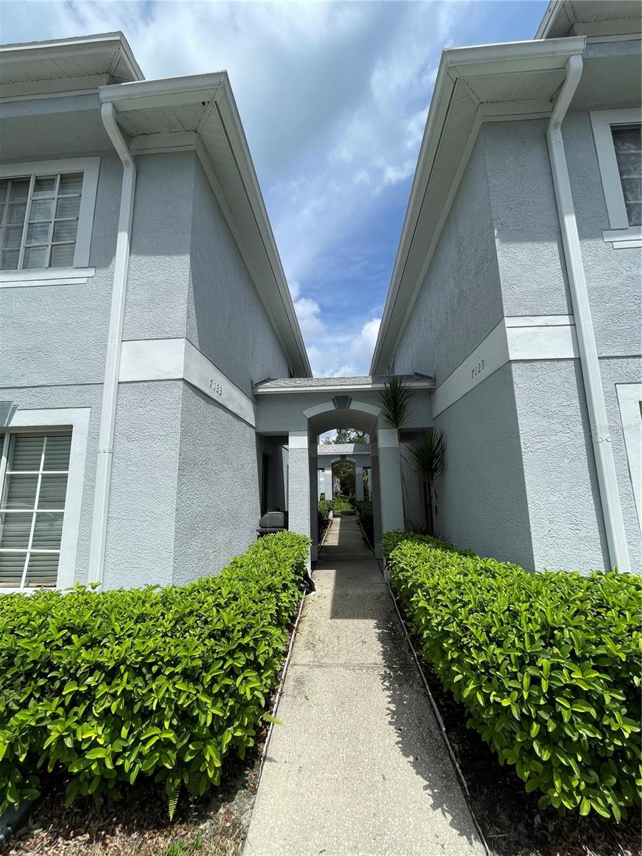 7135 WATERSIDE DR, TAMPA, FL, 33617