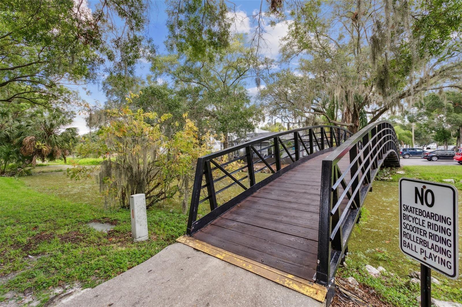 7135 WATERSIDE DR, TAMPA, FL, 33617