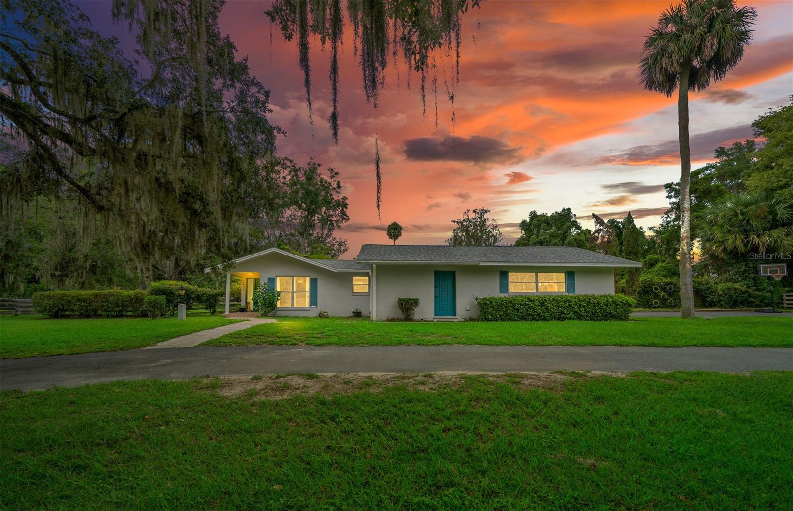 2475 Sw 7th Avenue Ocala, Florida, United States Home For Sale