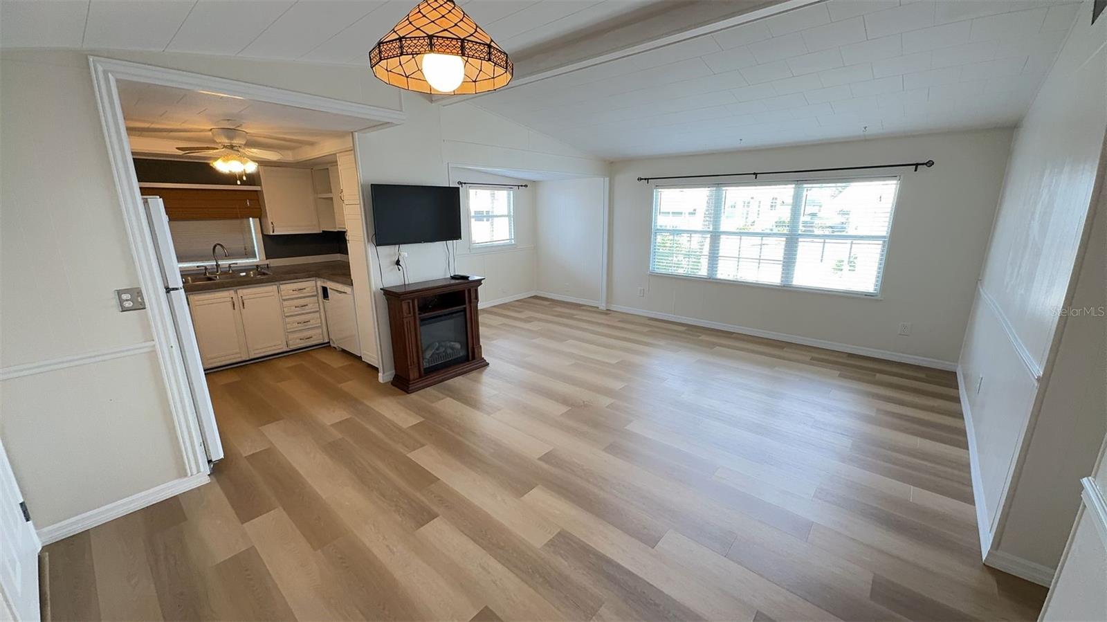 4851 W GANDY BLVD #B11L35, TAMPA, FL, 33611