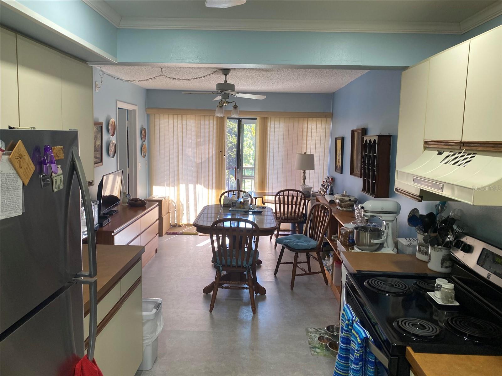 635 30TH AVE W #F309, BRADENTON, FL, 34205