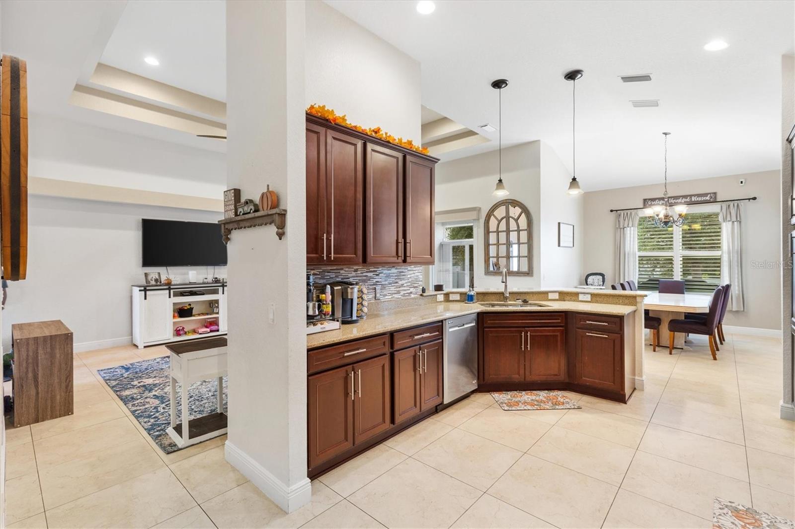 5015 BELTED KINGFISHER DR, OXFORD, FL, 34484