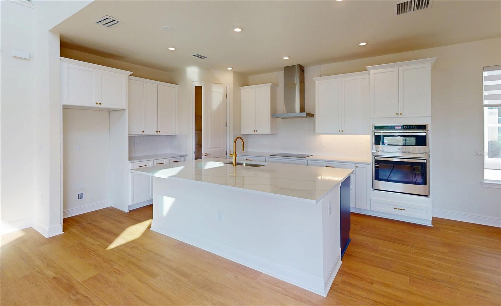 9982 FIDDLEY ALY, ORLANDO, FL, 32827