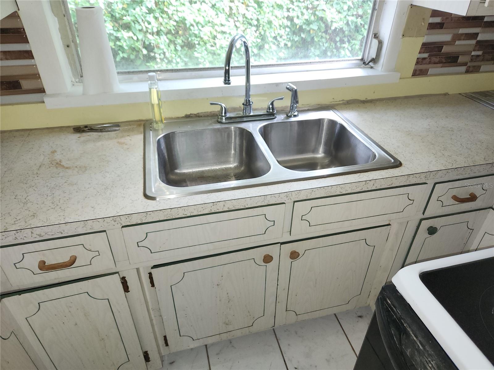 29123 THACKERAY ST, NOBLETON, FL, 34661