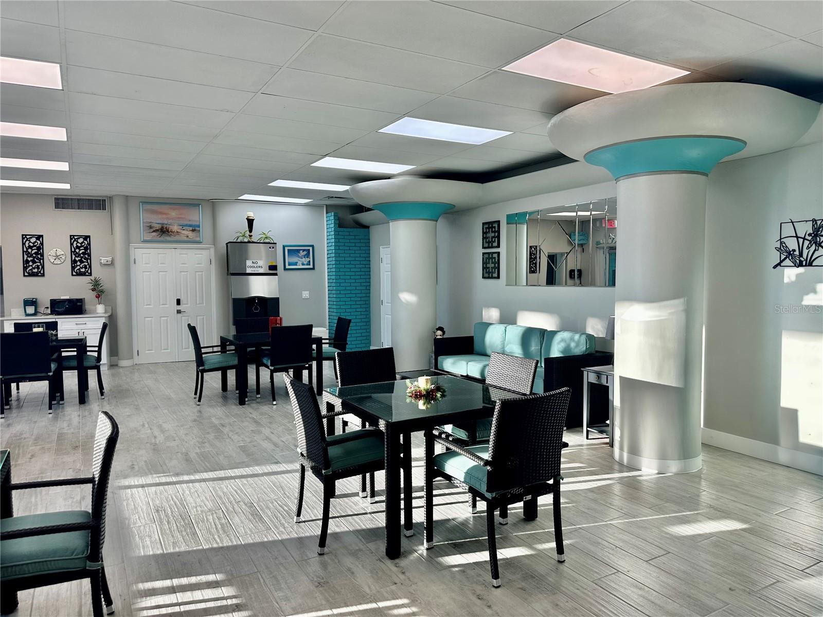 11730 GULF BLVD #12, ST PETERSBURG, FL, 33706