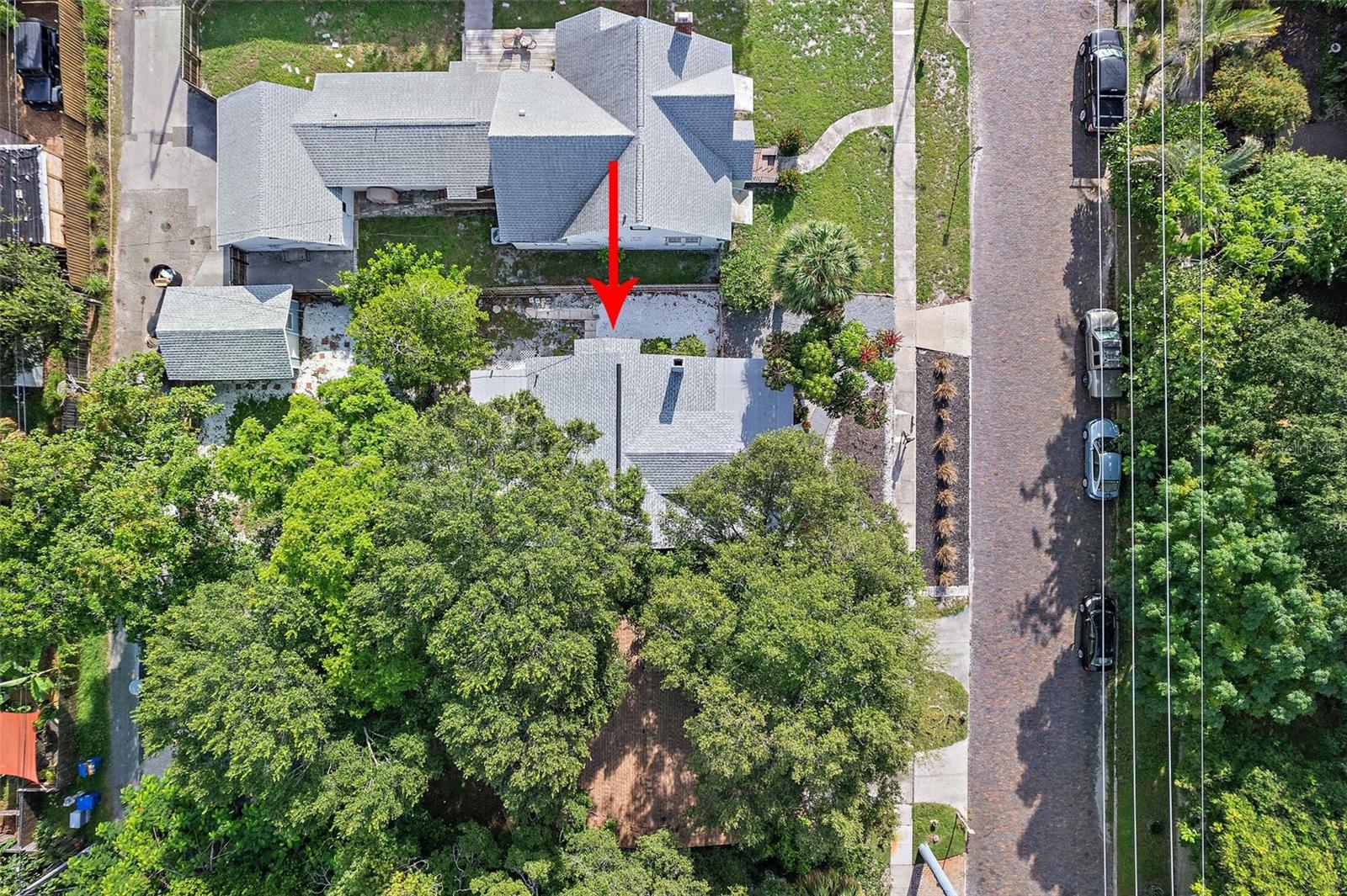 2111 BURLINGTON AVE N, ST PETERSBURG, FL, 33713