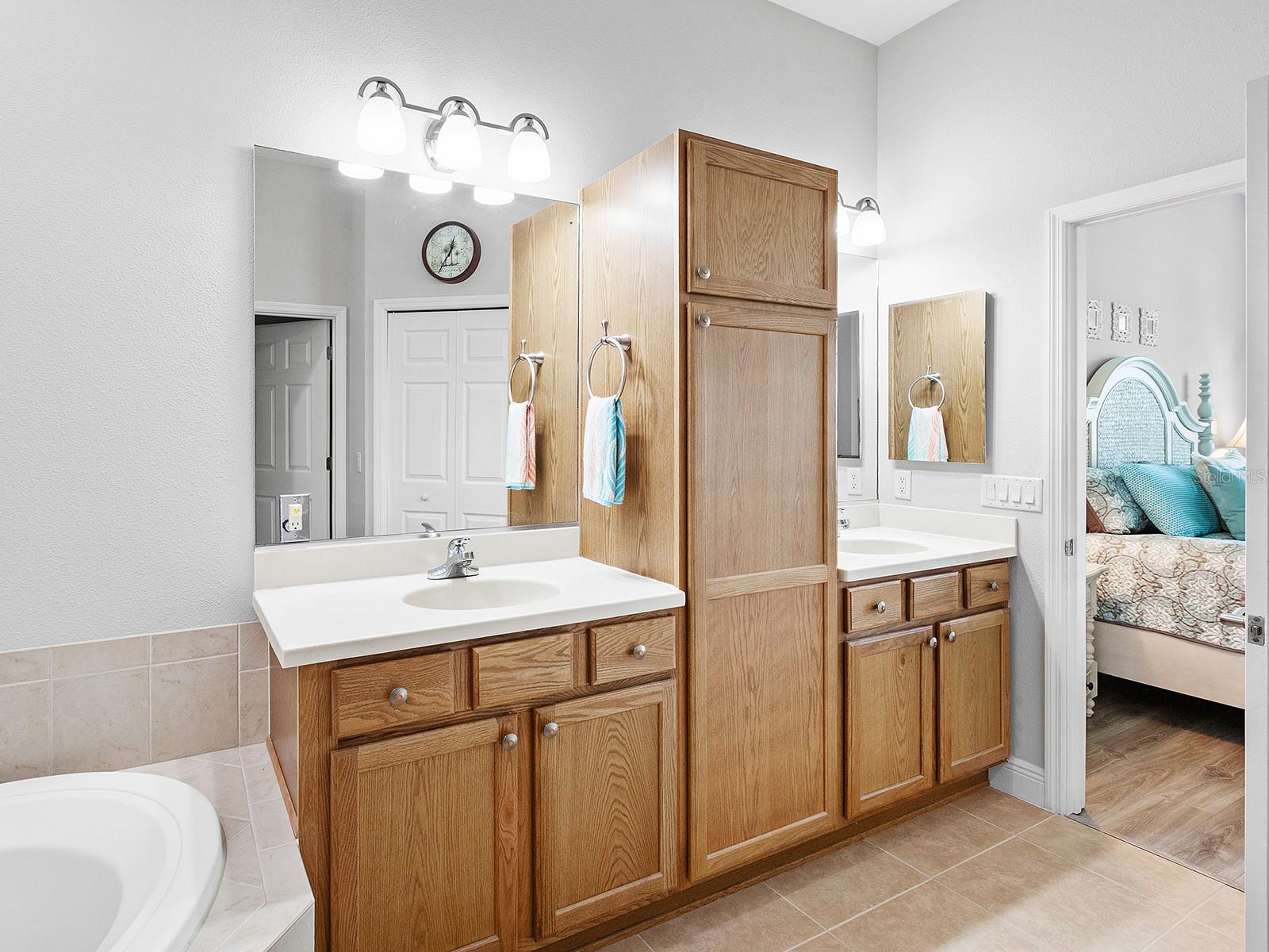 8364 MIRAMAR WAY, LAKEWOOD RANCH, FL, 34202