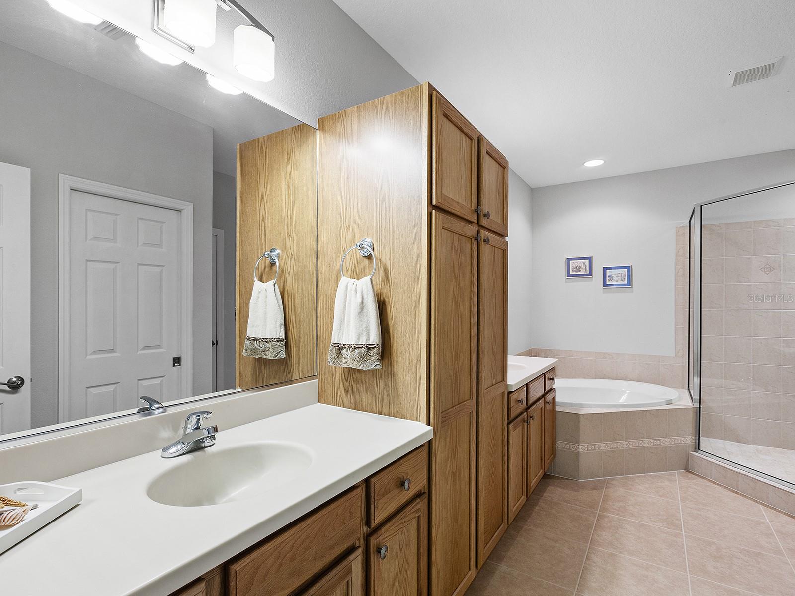 8364 MIRAMAR WAY, LAKEWOOD RANCH, FL, 34202