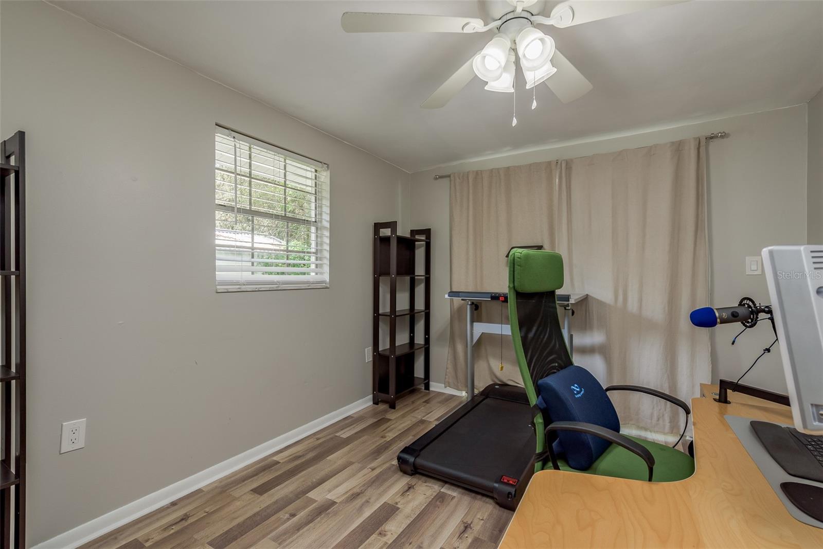 12318 WOODLEIGH AVE, TAMPA, FL, 33612