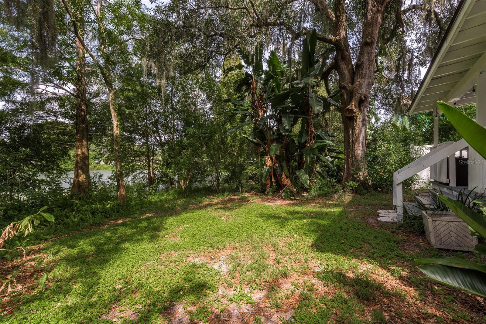 12318 WOODLEIGH AVE, TAMPA, FL, 33612