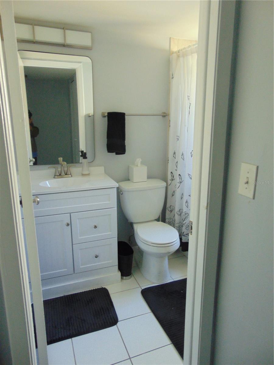 3206 W AZEELE ST #225, TAMPA, FL, 33609