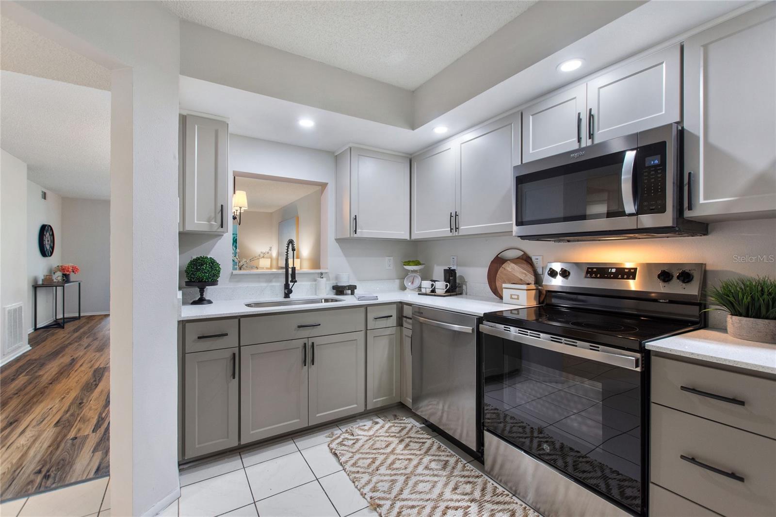 1241 S MARTIN LUTHER KING JR AVE #104, CLEARWATER, FL, 33756