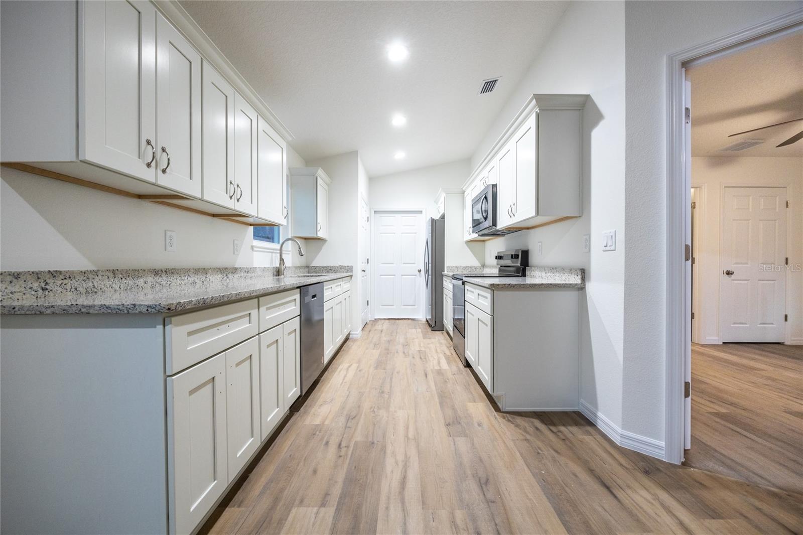 24119 NW MALLARD AVE, DUNNELLON, FL, 34431