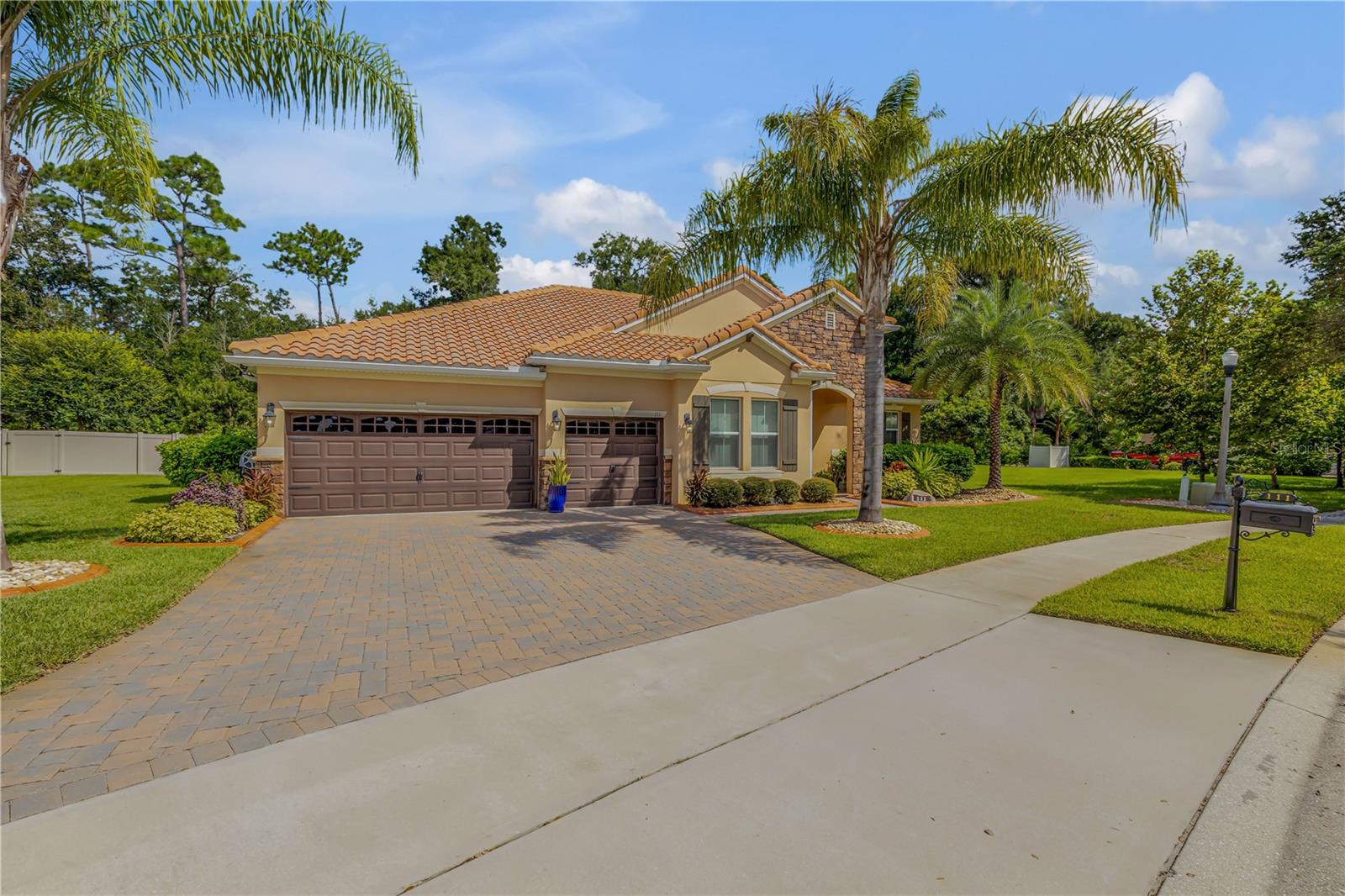 111 ENCLAVE AVE, DELAND, FL, 32724