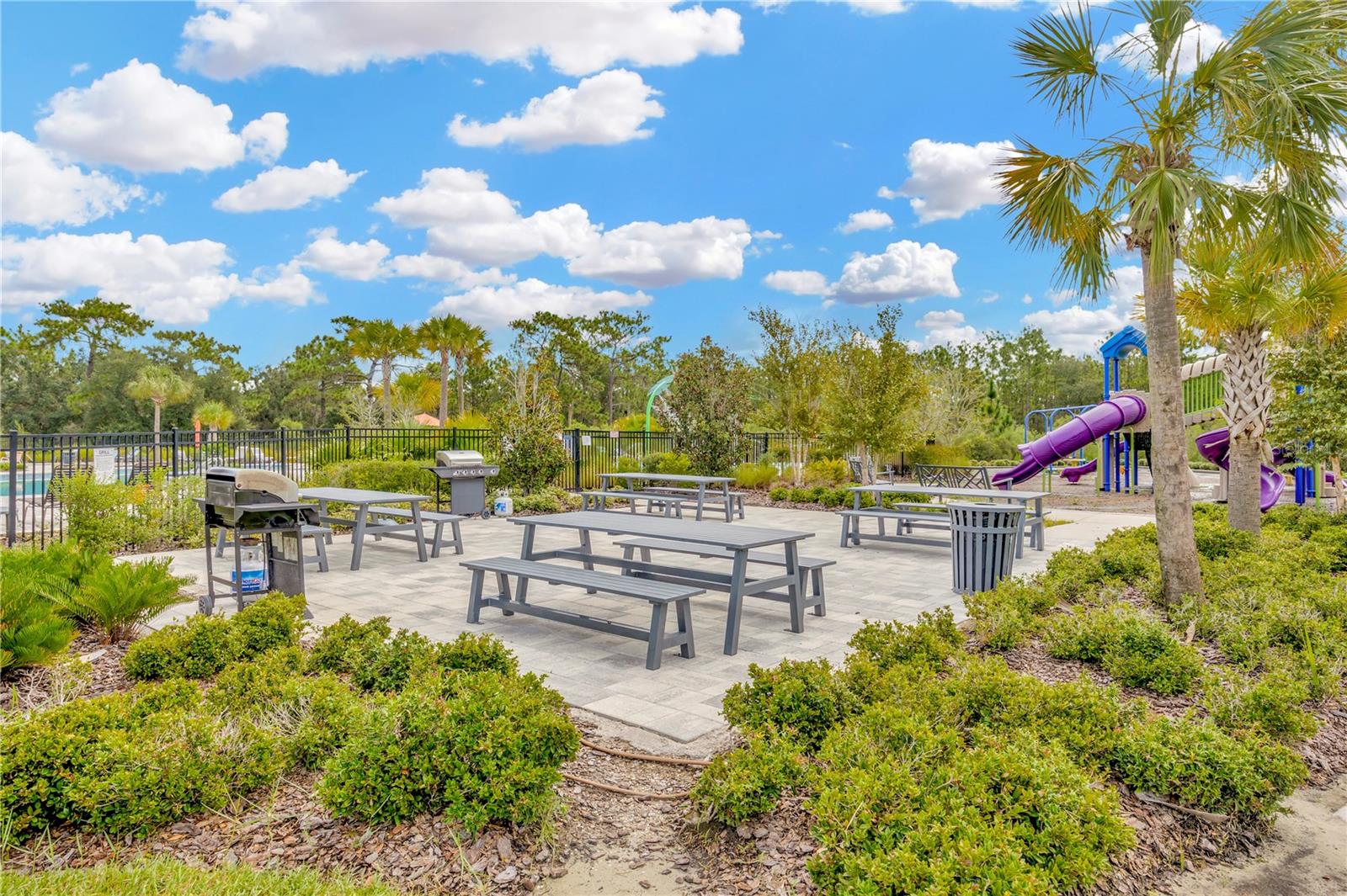 5674 BANBURY RIDGE RUN, WESLEY CHAPEL, FL, 33545