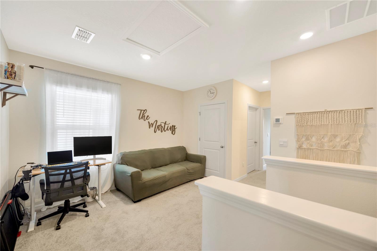 5674 BANBURY RIDGE RUN, WESLEY CHAPEL, FL, 33545
